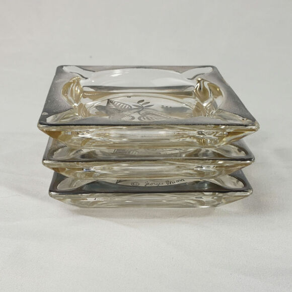 3 Mid Century Modern Georges Briard Glass Ashtrays with Sterling Silver Overlay - Picture 7 of 8